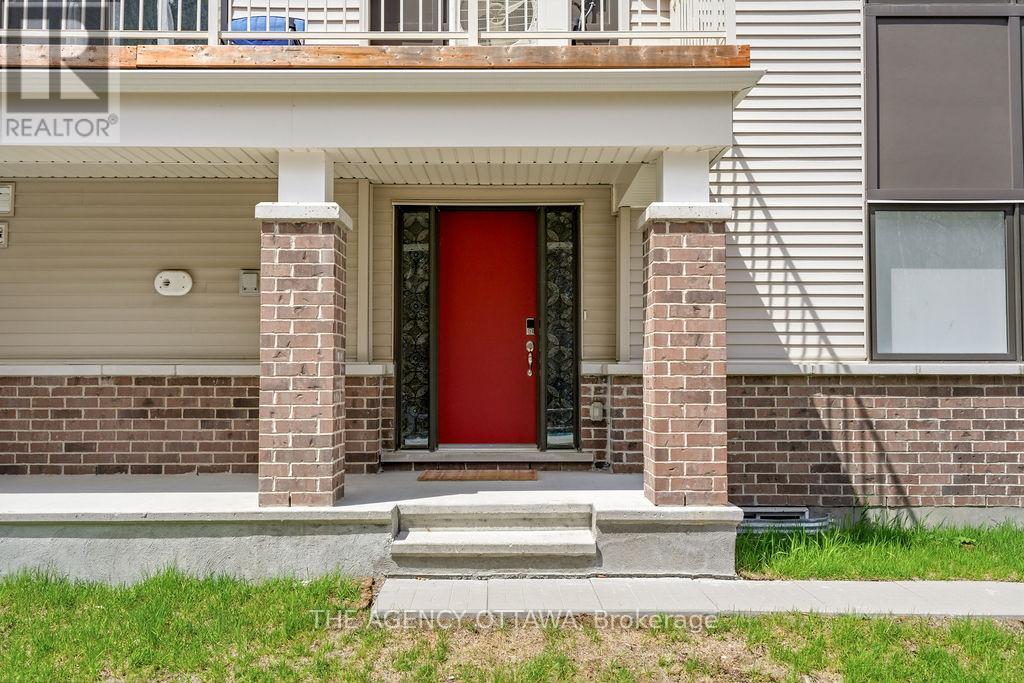 920 Nova Private, Ottawa, Ontario  K2J 7B2 - Photo 4 - X13425794