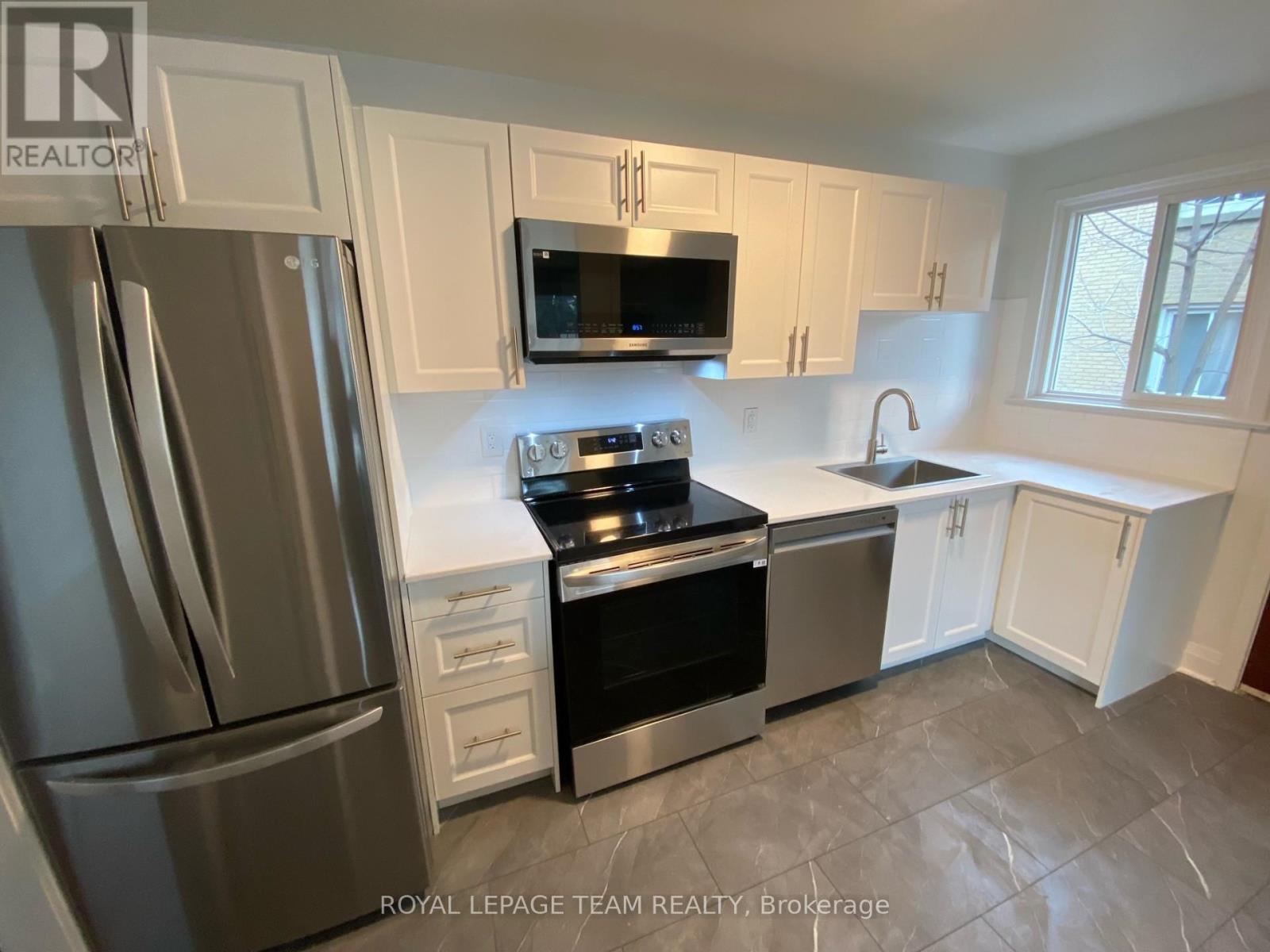 1 - 228 Woodroffe Avenue, Ottawa, Ontario  K2A 3V4 - Photo 10 - X13425848