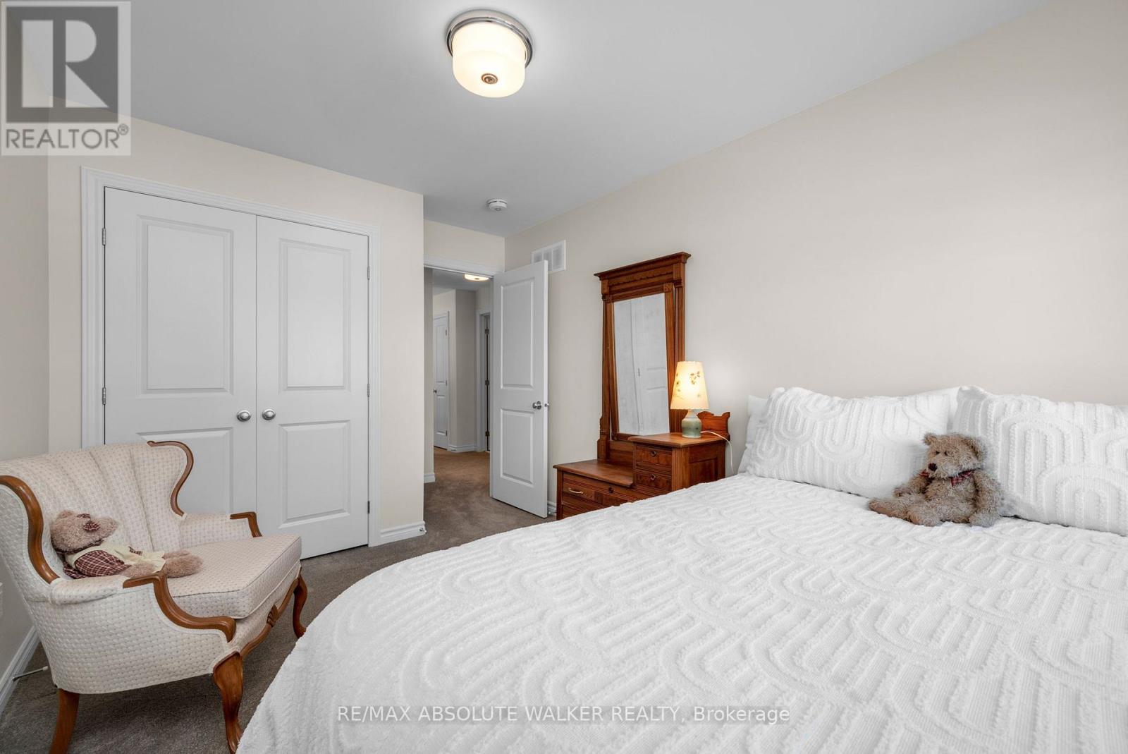 2381 Goldhawk Drive, Ottawa, Ontario  K2S 2X4 - Photo 28 - X13425940