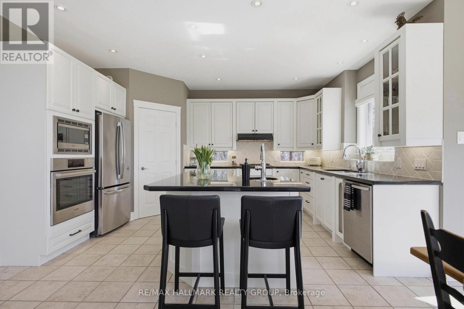 1518 Monaghan Lane, Ottawa, Ontario  K2W 1B4 - Photo 21 - X13425960