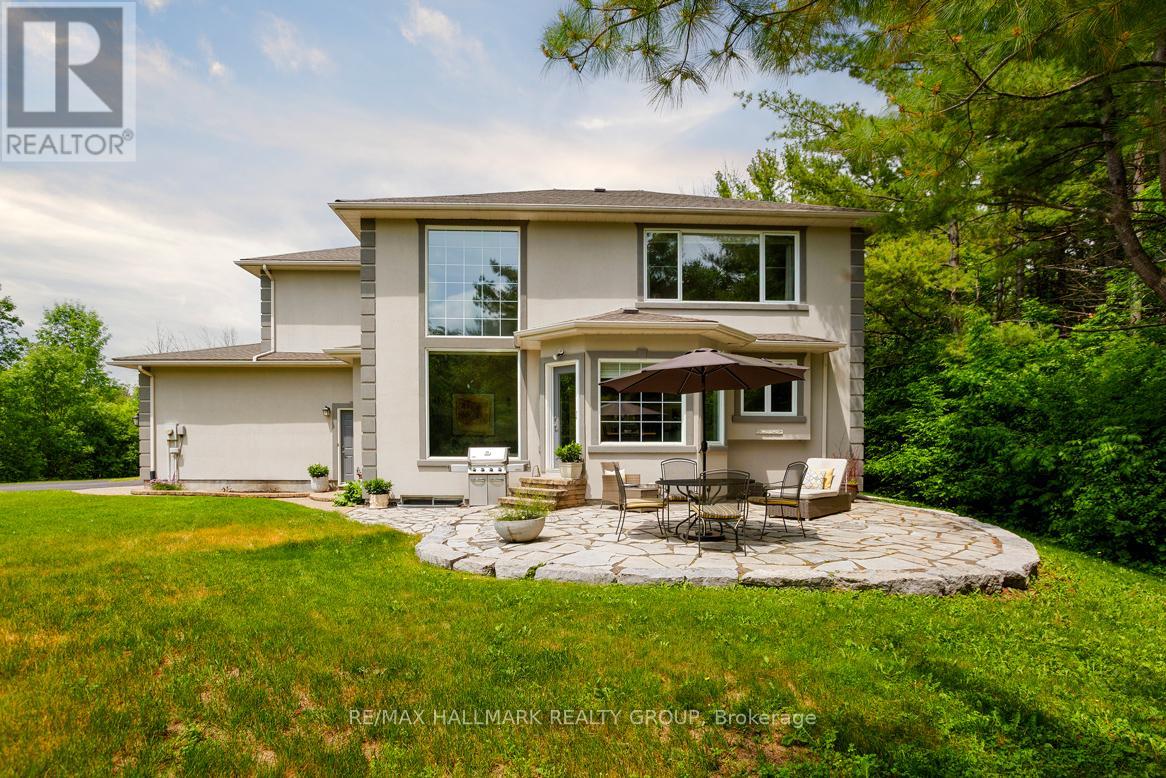 1518 Monaghan Lane, Ottawa, Ontario  K2W 1B4 - Photo 39 - X13425960
