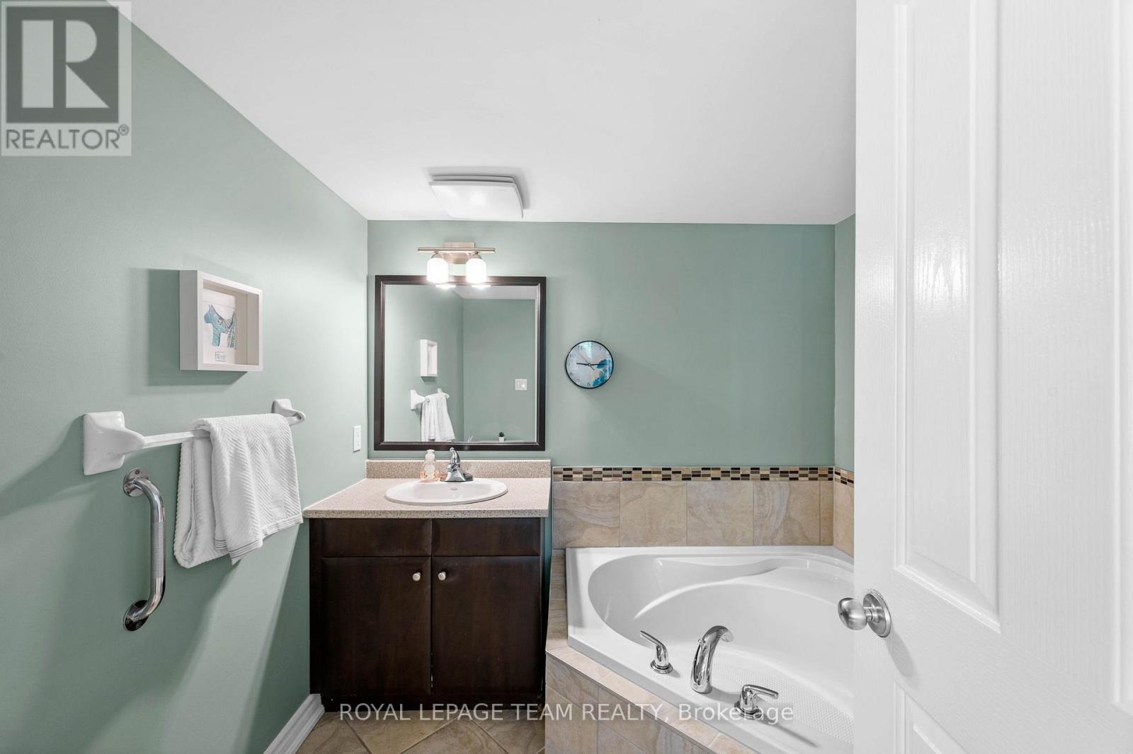 101 - 14 Norice Street, Ottawa, Ontario  K2G 2X4 - Photo 21 - X13425972