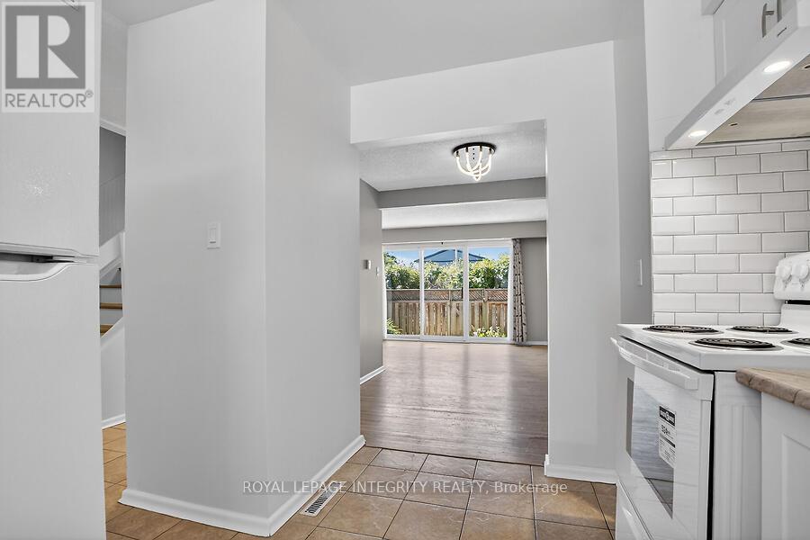 427 Moodie Drive, Ottawa, Ontario  K2H 8A4 - Photo 6 - X13426138