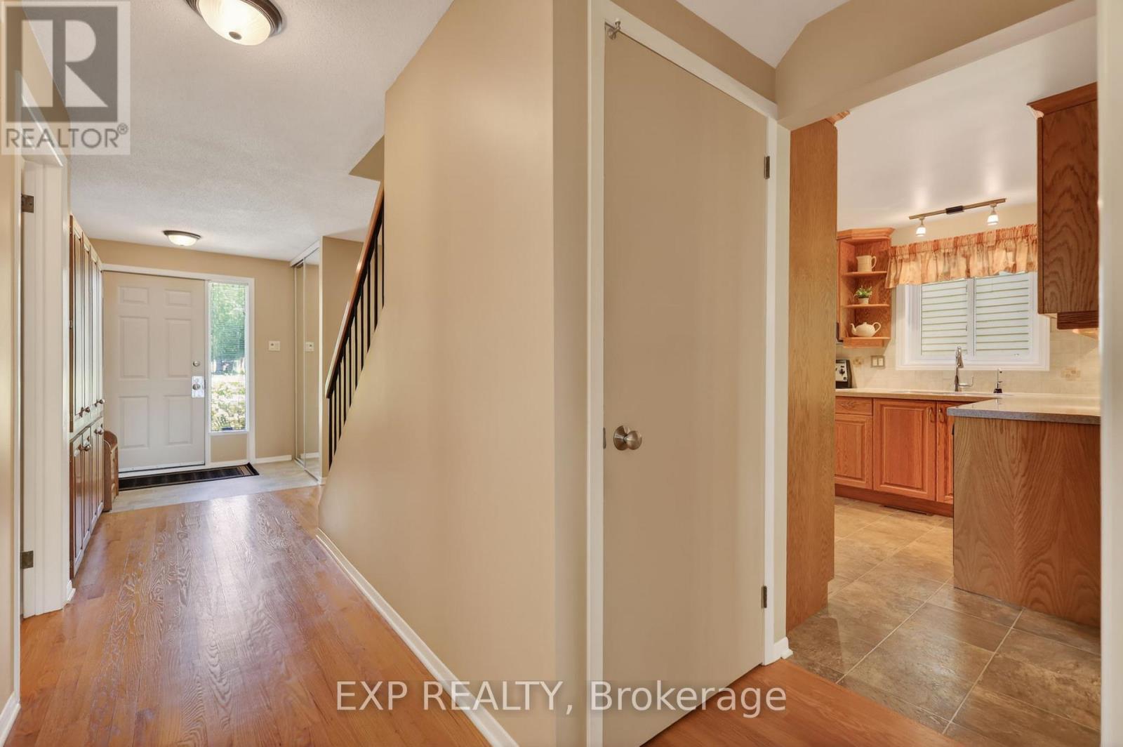 34 Four Seasons Drive, Ottawa, Ontario  K2E 7P8 - Photo 15 - X13426232