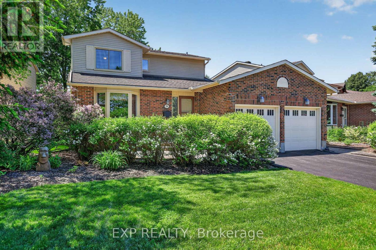 34 Four Seasons Drive, Ottawa, Ontario  K2E 7P8 - Photo 2 - X13426232
