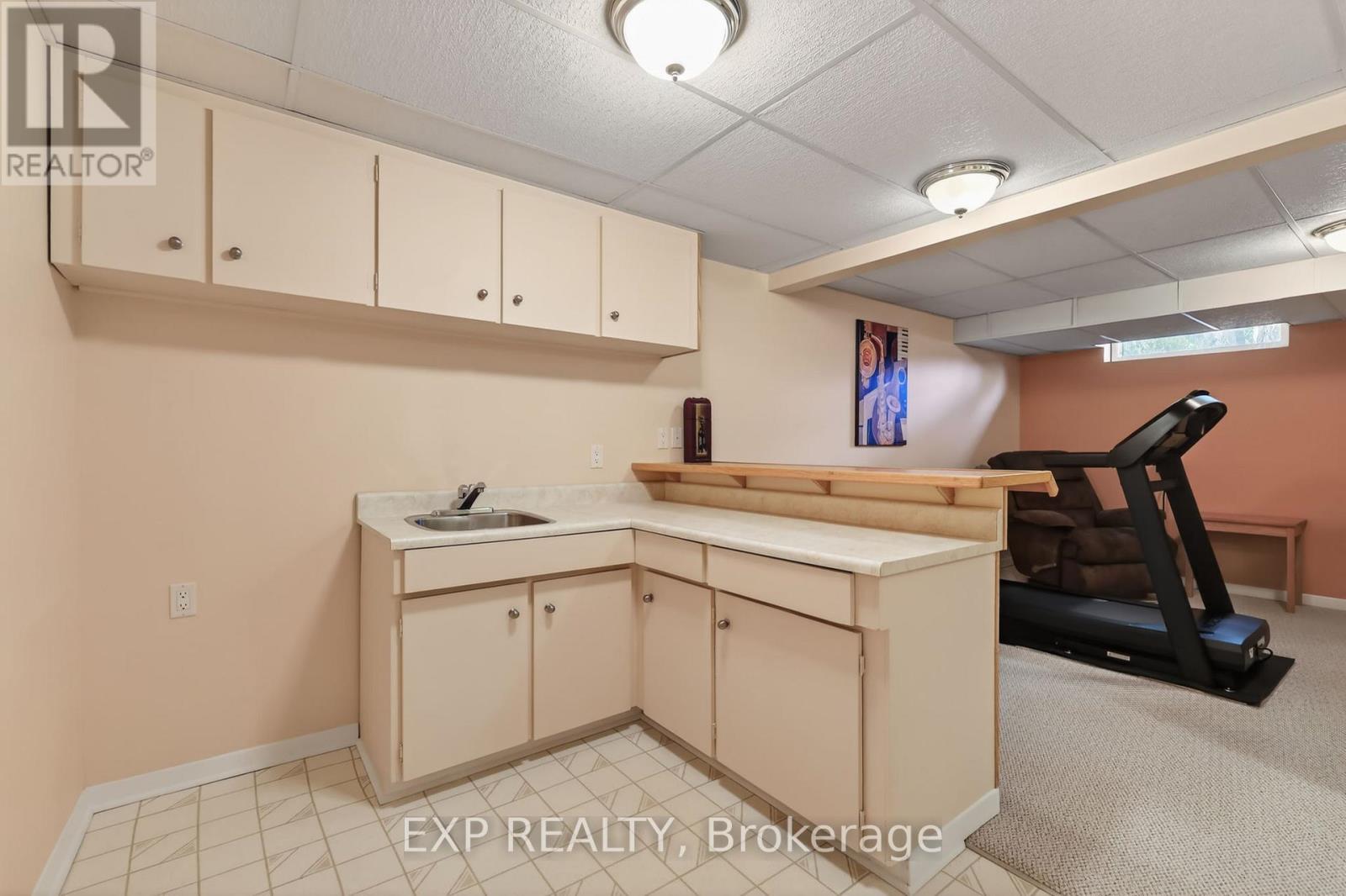 34 Four Seasons Drive, Ottawa, Ontario  K2E 7P8 - Photo 25 - X13426232