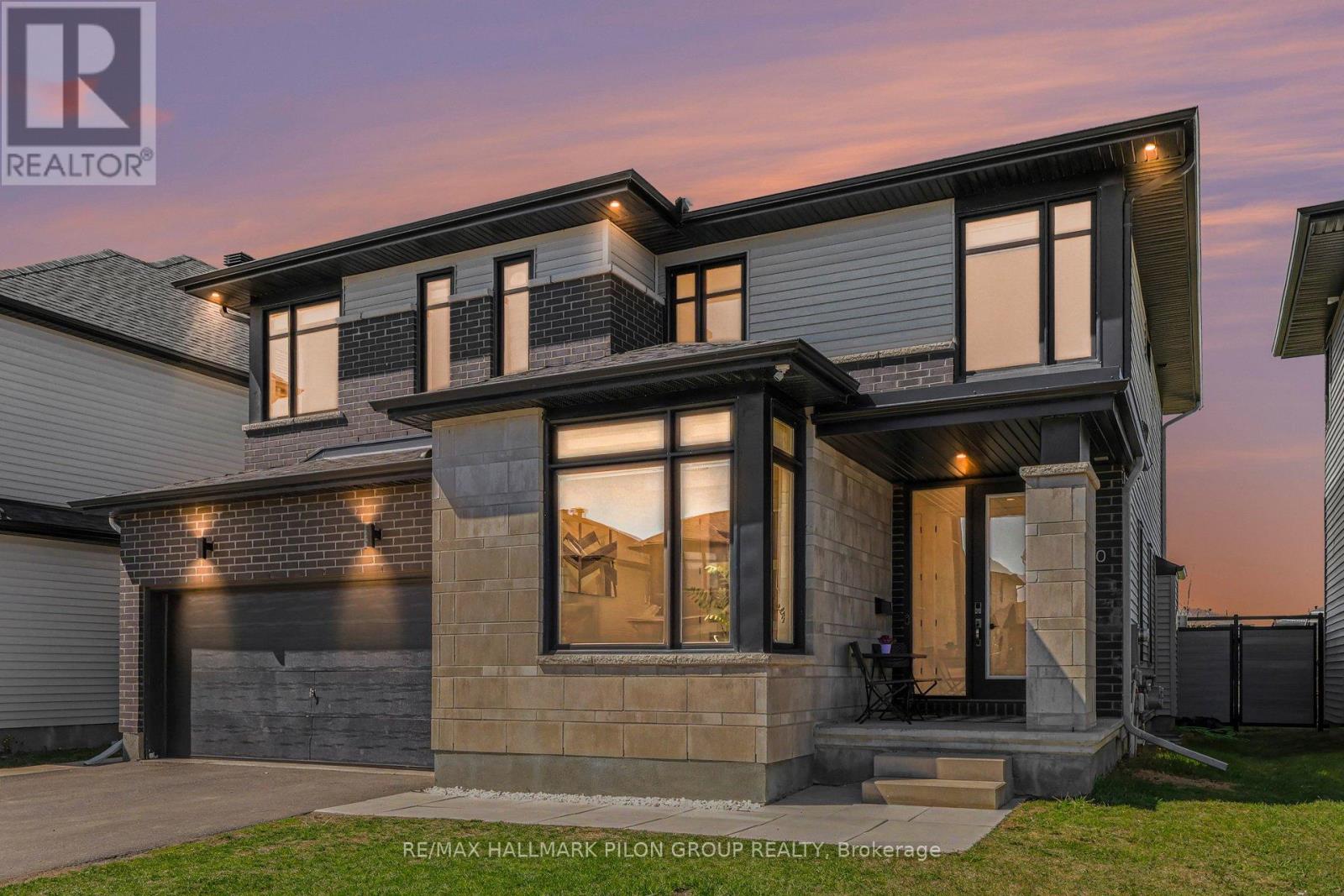 320 Cornice Street, Ottawa, Ontario  K1W 0P8 - Photo 1 - X13426264