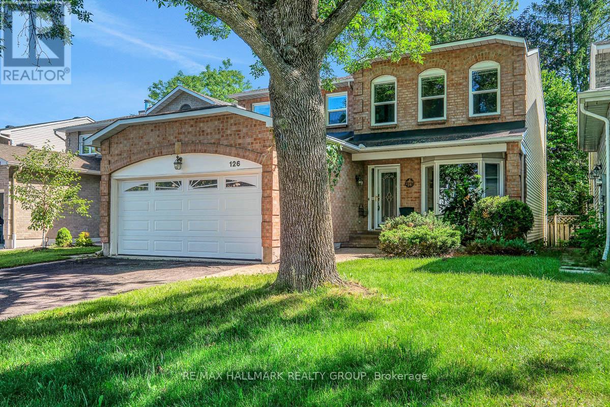 126 DOSSETTER WAY, Ottawa, Ontario