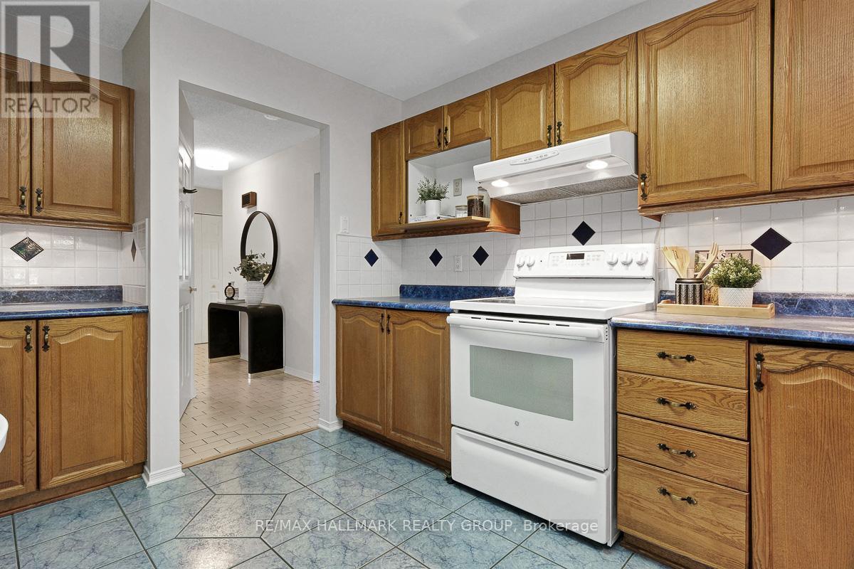 126 Dossetter Way, Ottawa, Ontario  K1G 4S5 - Photo 17 - X13426272