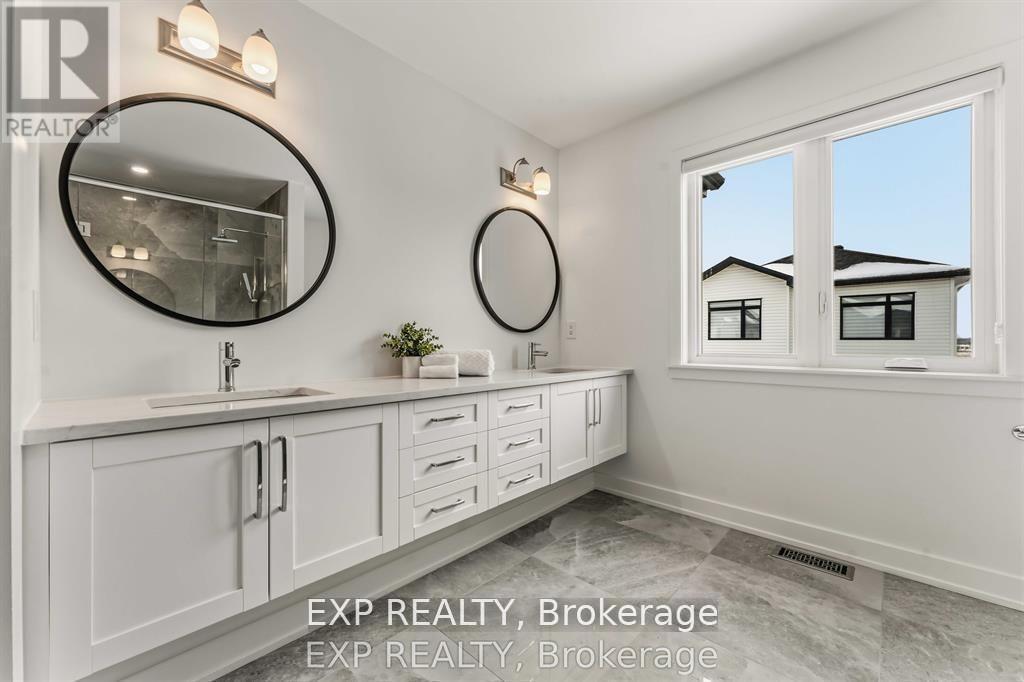911 Duxbury Lane, Ottawa, Ontario  K4M 0M2 - Photo 12 - X13426824