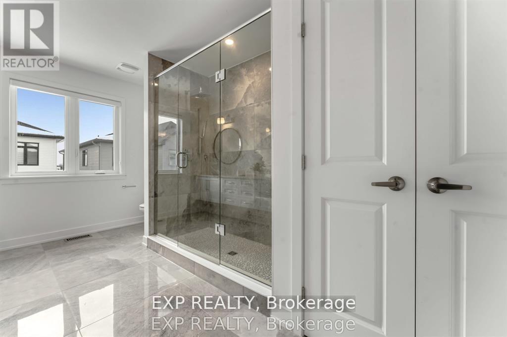 911 Duxbury Lane, Ottawa, Ontario  K4M 0M2 - Photo 13 - X13426824