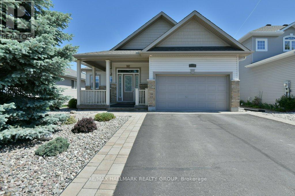 90 Carter Crescent, Arnprior, Ontario  K7S 0C4 - Photo 1 - X13426884