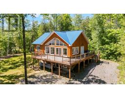 38 OLD MATAWACHEN ROAD, Greater Madawaska, Ontario