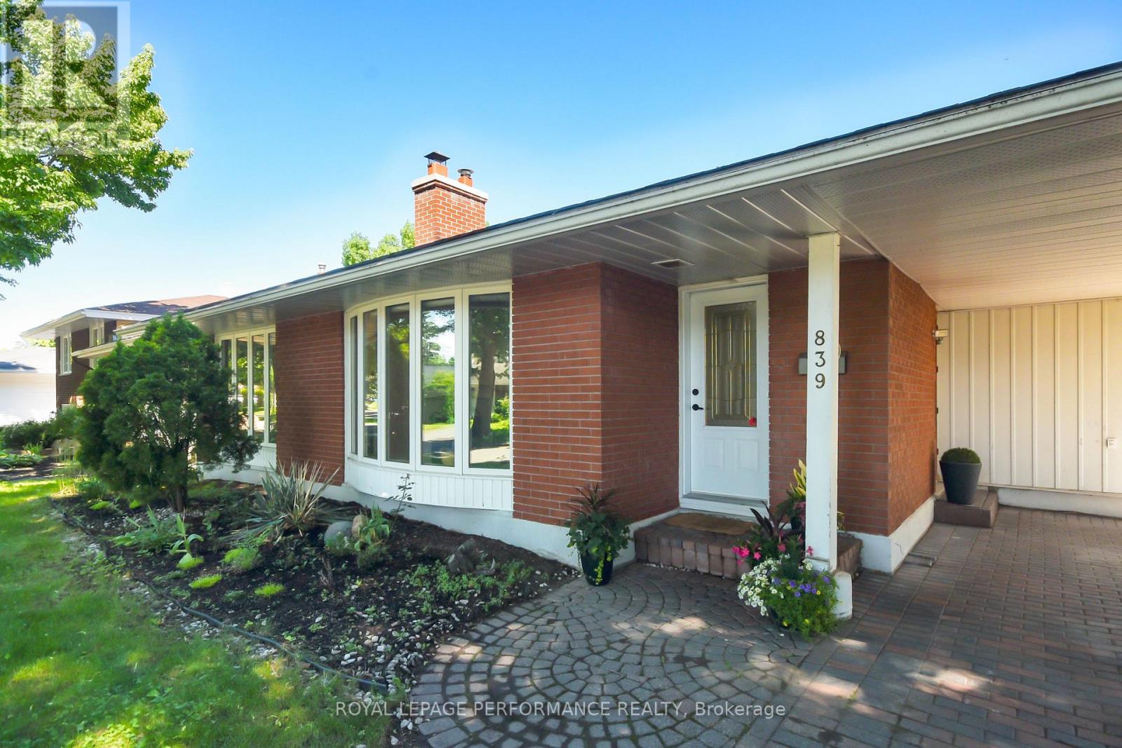 839 Nicholson Avenue, Ottawa, Ontario  K1V 6N4 - Photo 2 - X13426946