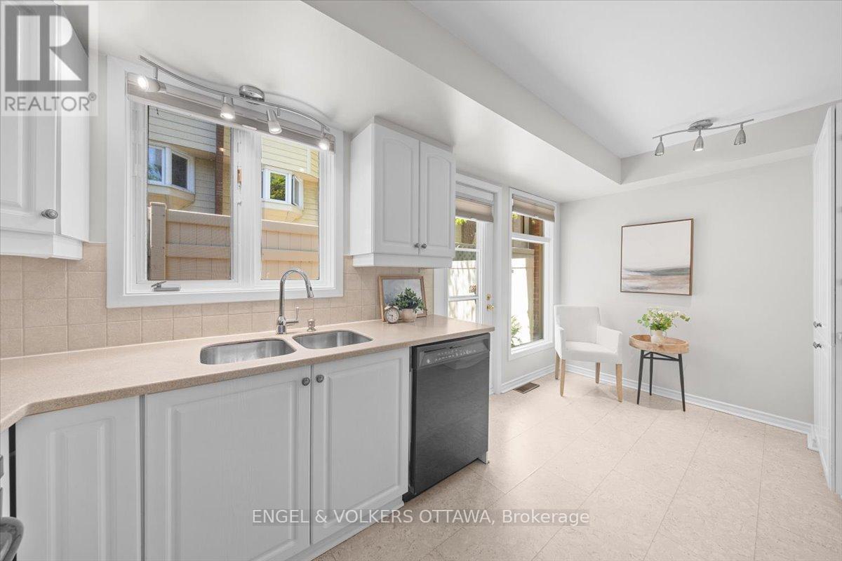 4 - 72 Greenfield Avenue, Ottawa, Ontario  K1S 0X7 - Photo 20 - X13426992