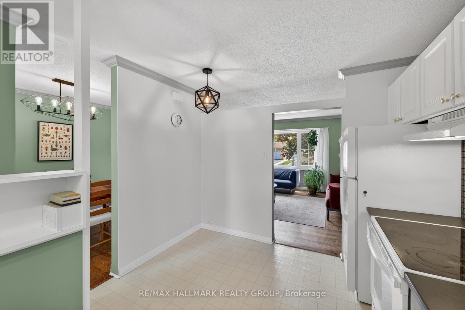 53 Farlane Boulevard, Ottawa, Ontario  K2E 5H3 - Photo 19 - X13427070