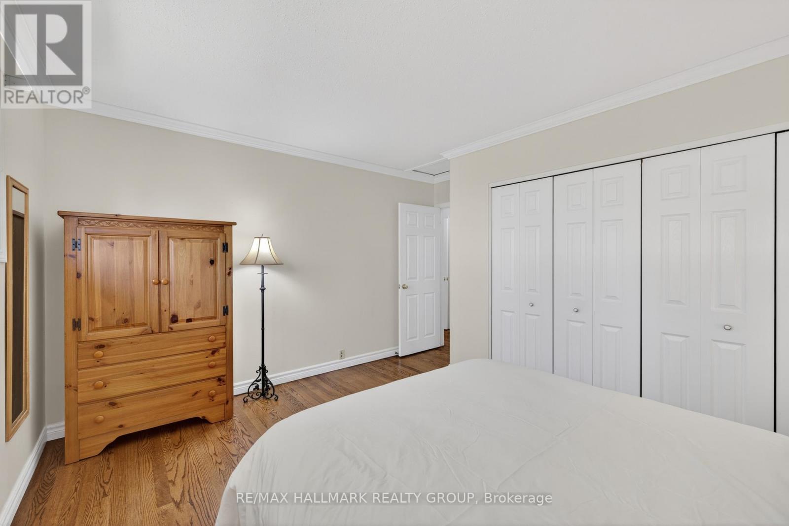 53 Farlane Boulevard, Ottawa, Ontario  K2E 5H3 - Photo 23 - X13427070