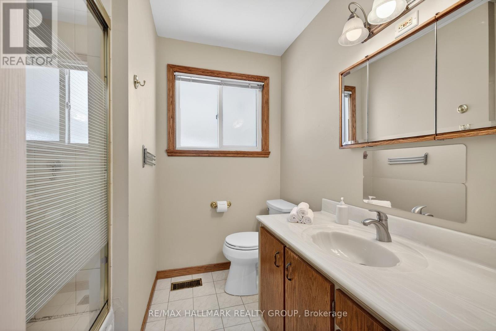 53 Farlane Boulevard, Ottawa, Ontario  K2E 5H3 - Photo 28 - X13427070