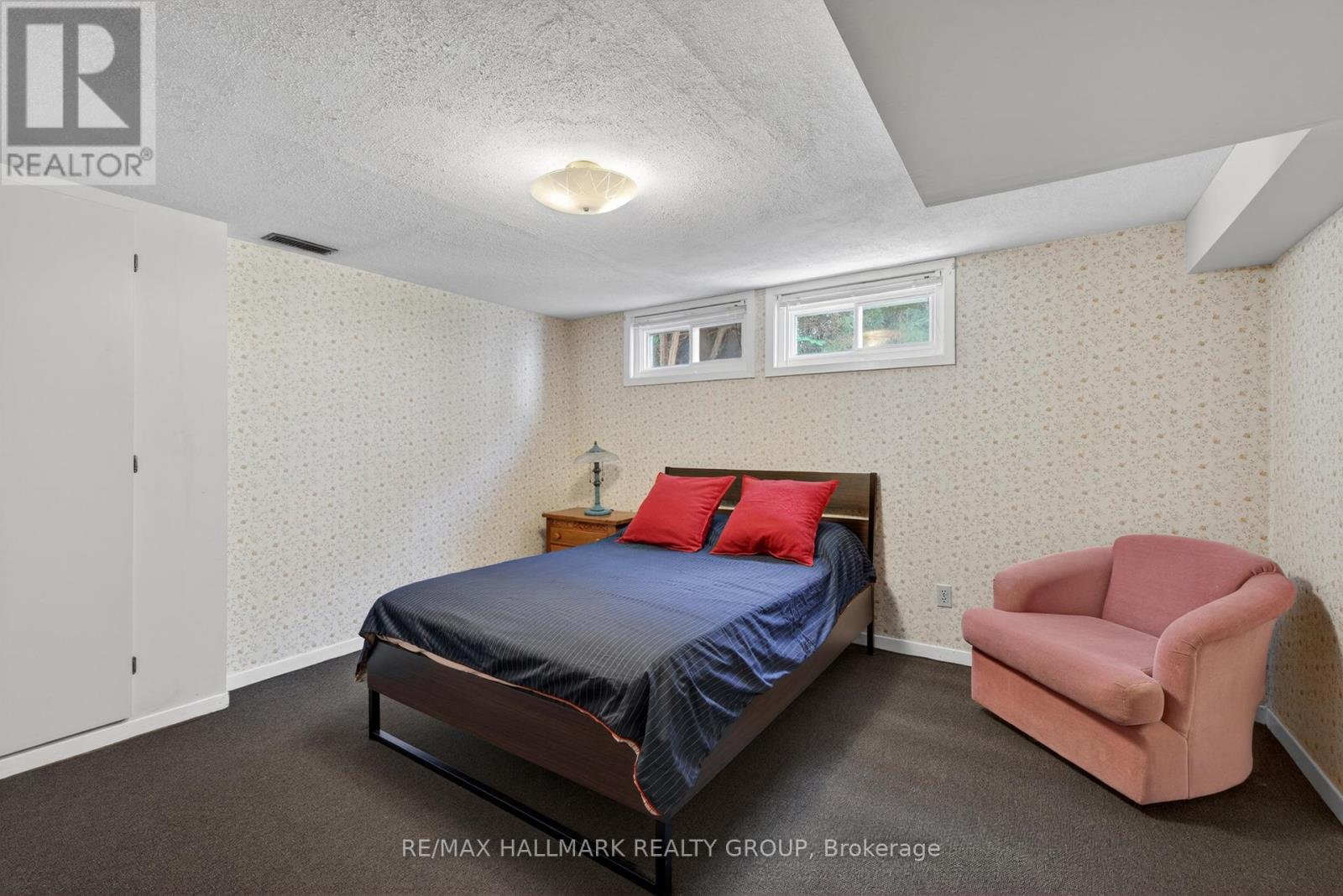 53 Farlane Boulevard, Ottawa, Ontario  K2E 5H3 - Photo 38 - X13427070