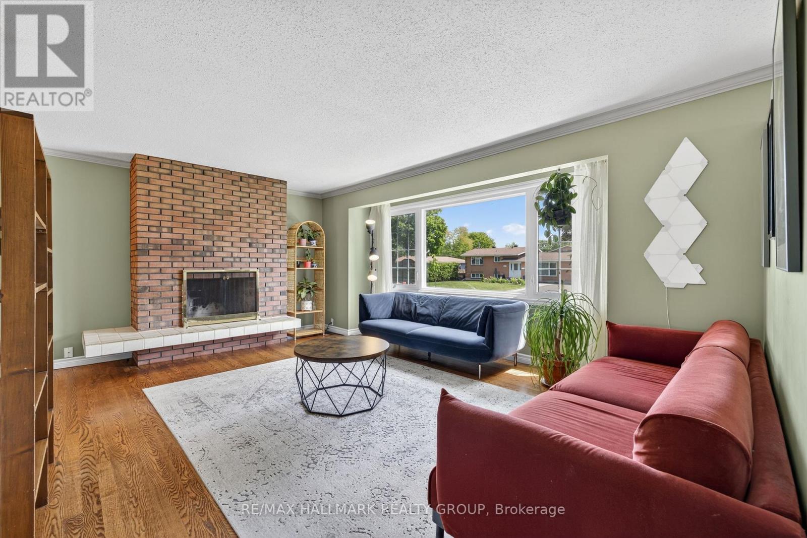 53 Farlane Boulevard, Ottawa, Ontario  K2E 5H3 - Photo 5 - X13427070