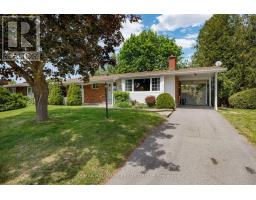 53 FARLANE BOULEVARD, Ottawa, Ontario