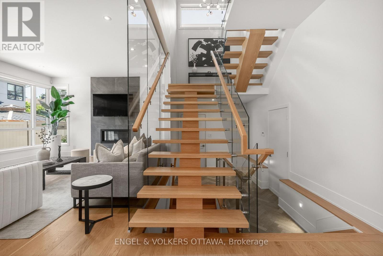 102 Granton Avenue, Ottawa, Ontario  K2G 1X5 - Photo 20 - X13427074