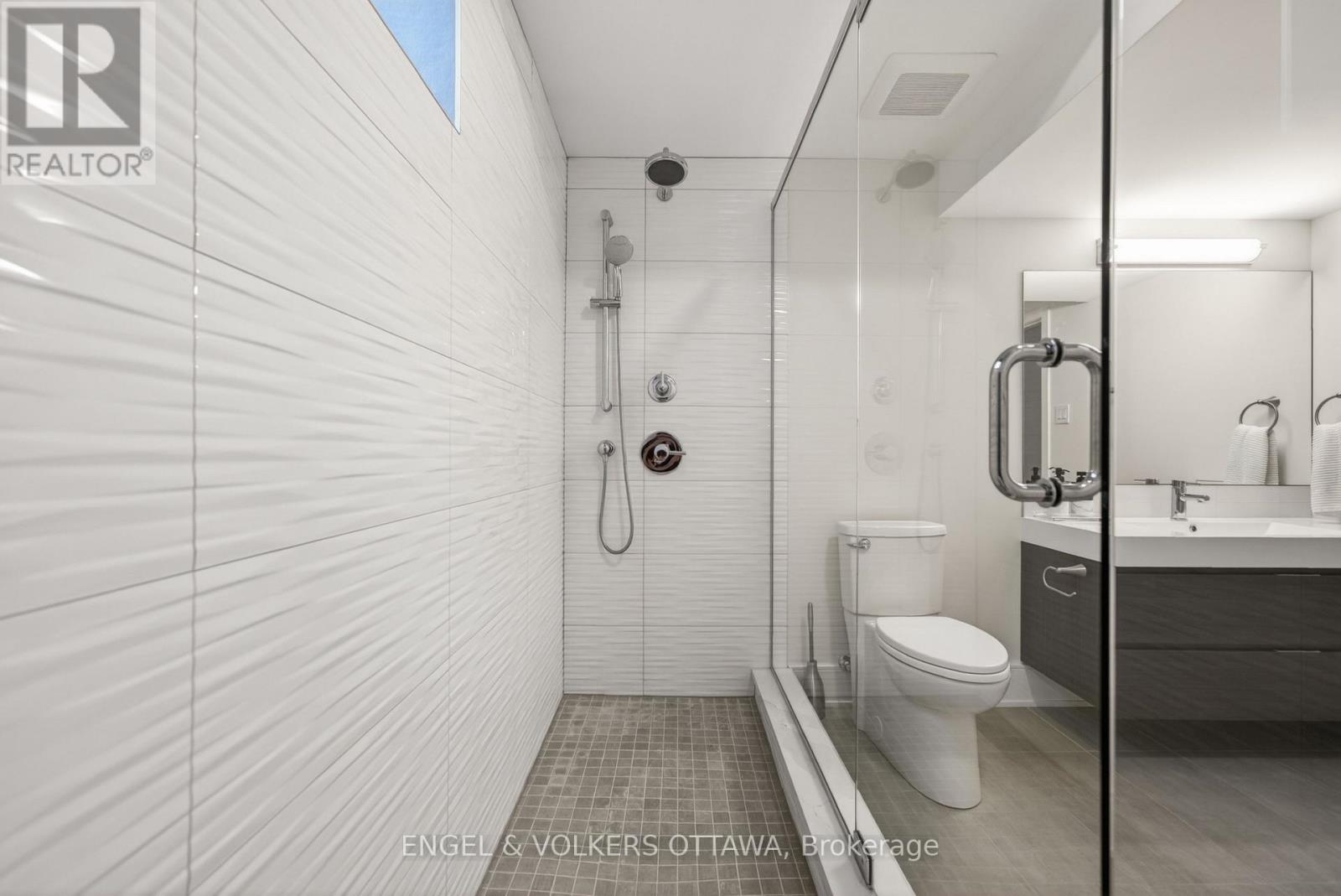 102 Granton Avenue, Ottawa, Ontario  K2G 1X5 - Photo 41 - X13427074