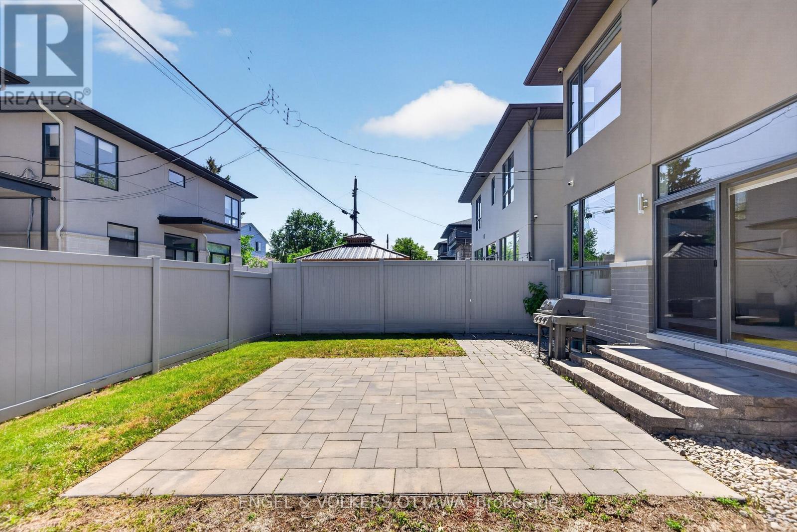 102 Granton Avenue, Ottawa, Ontario  K2G 1X5 - Photo 43 - X13427074