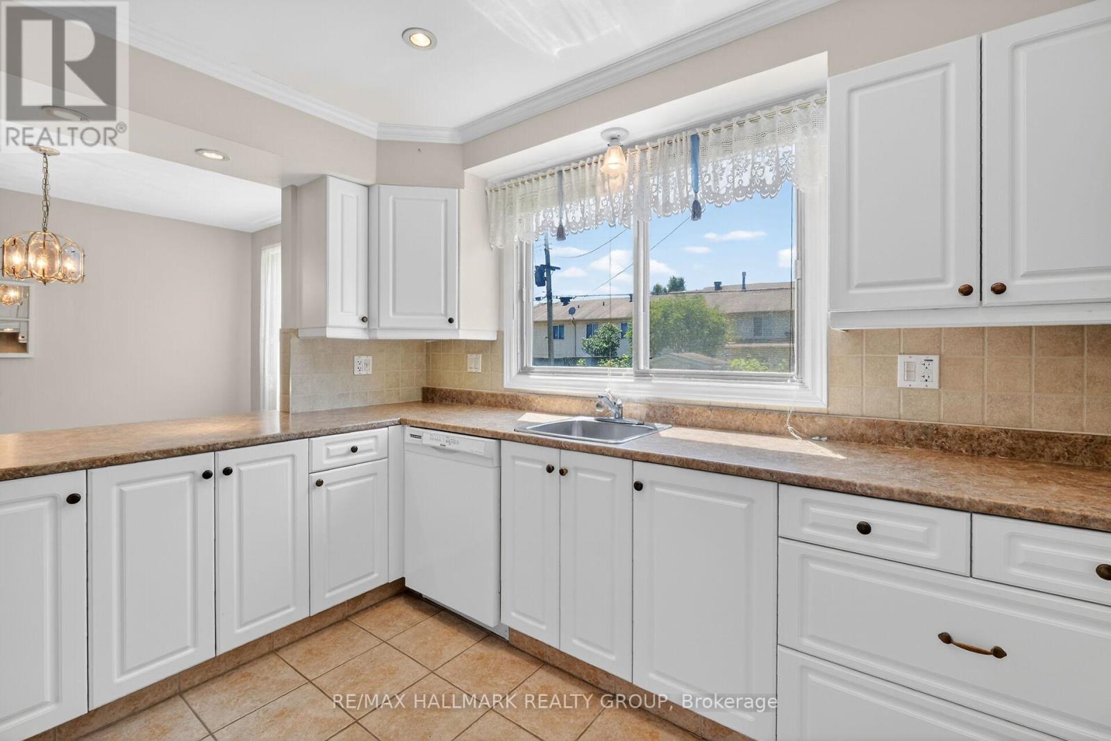 676 Morin Street, Ottawa, Ontario  K1K 3G9 - Photo 14 - X13427156