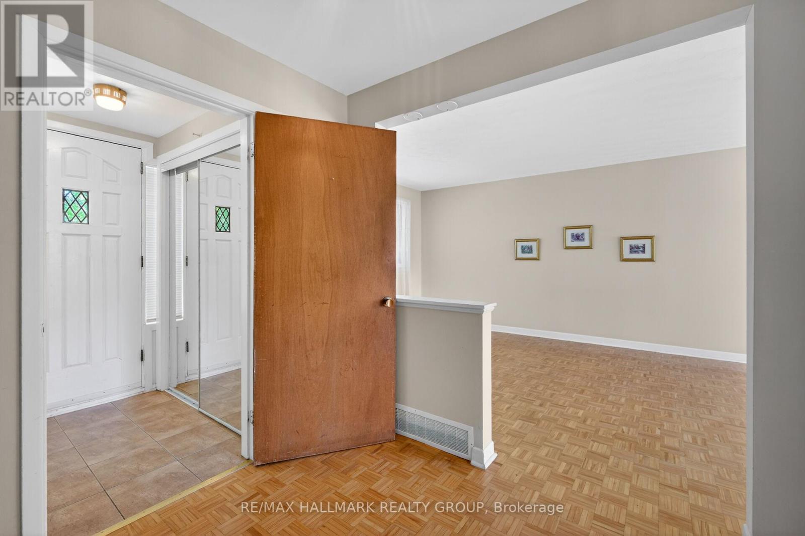 676 Morin Street, Ottawa, Ontario  K1K 3G9 - Photo 5 - X13427156