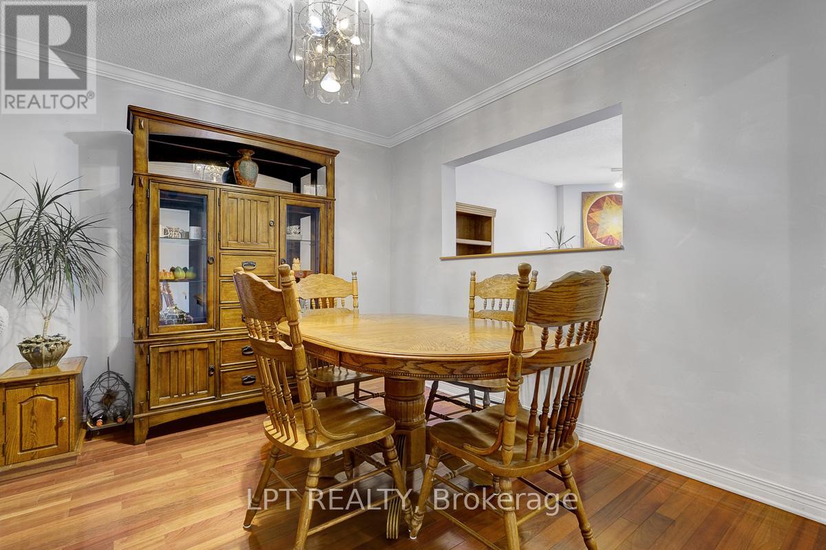 72 Westpointe Crescent, Ottawa, Ontario  K2G 5Y9 - Photo 10 - X13427300