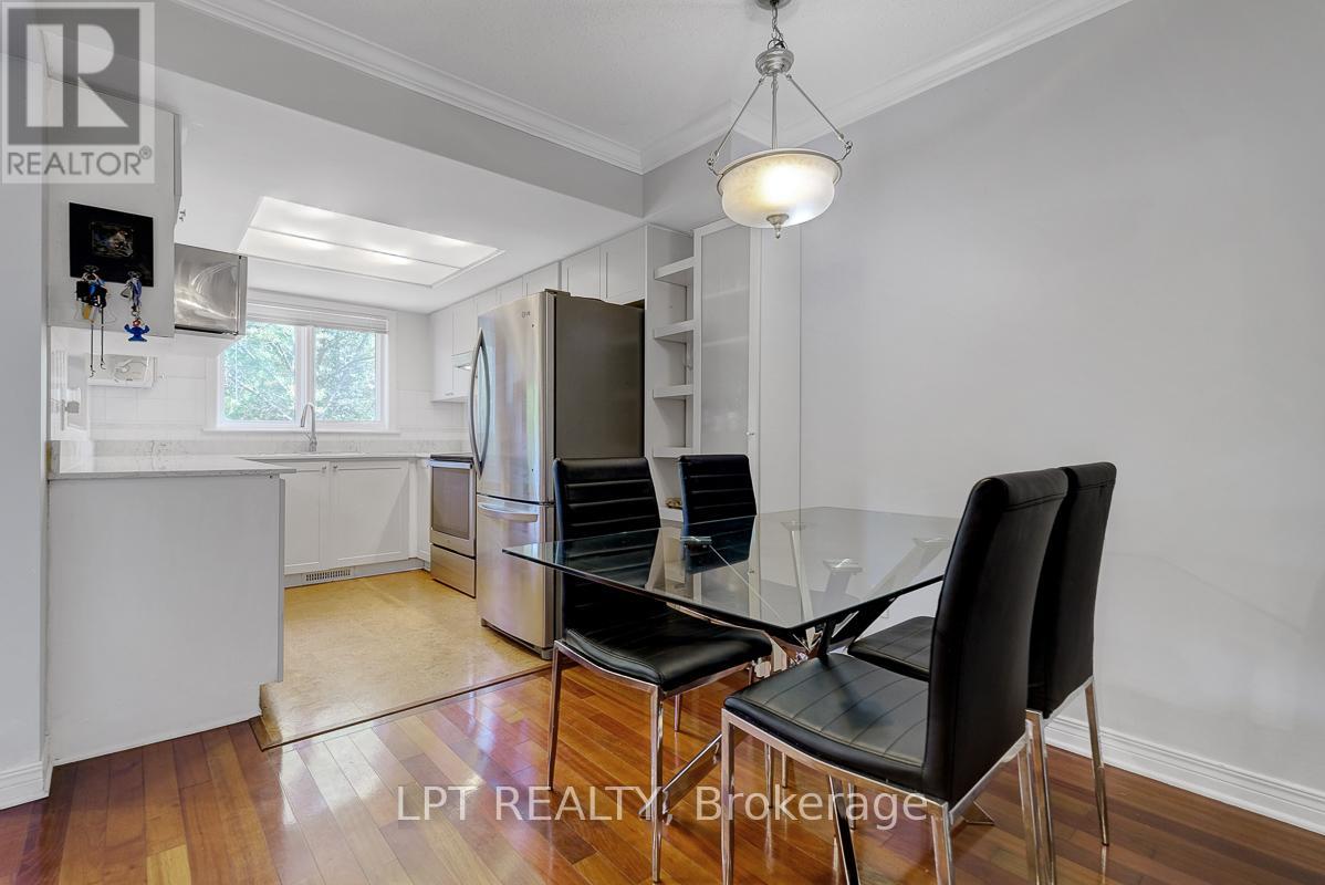 72 Westpointe Crescent, Ottawa, Ontario  K2G 5Y9 - Photo 12 - X13427300