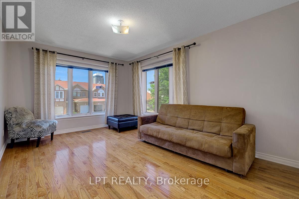 72 Westpointe Crescent, Ottawa, Ontario  K2G 5Y9 - Photo 33 - X13427300