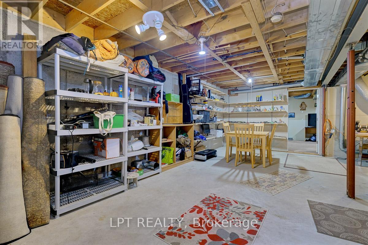 72 Westpointe Crescent, Ottawa, Ontario  K2G 5Y9 - Photo 36 - X13427300