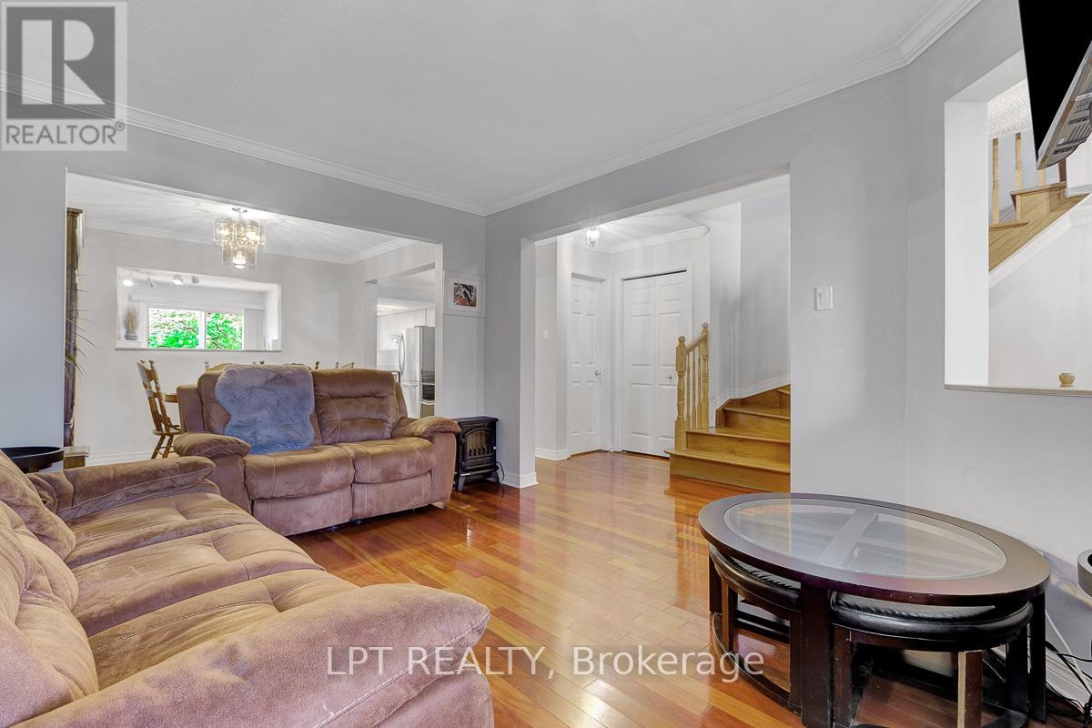 72 Westpointe Crescent, Ottawa, Ontario  K2G 5Y9 - Photo 9 - X13427300