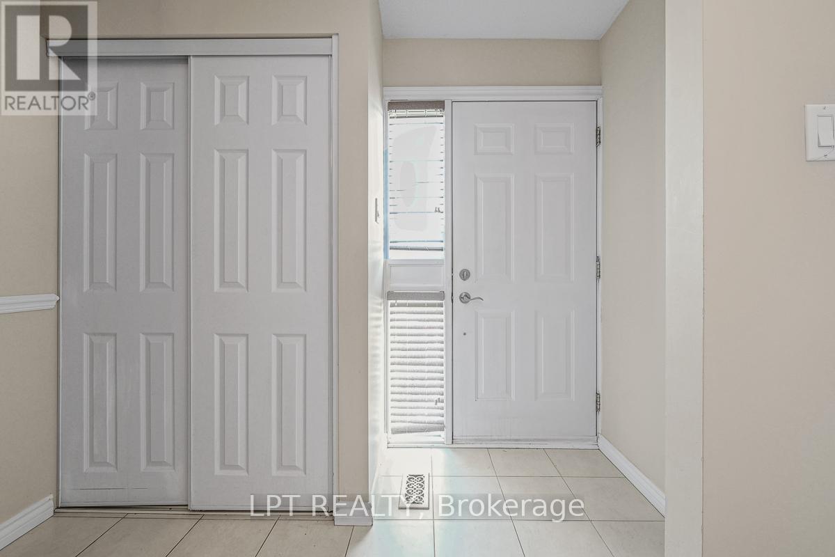 1 - 3501 Aladdin Lane, Ottawa, Ontario  K1T 1E1 - Photo 2 - X13427314