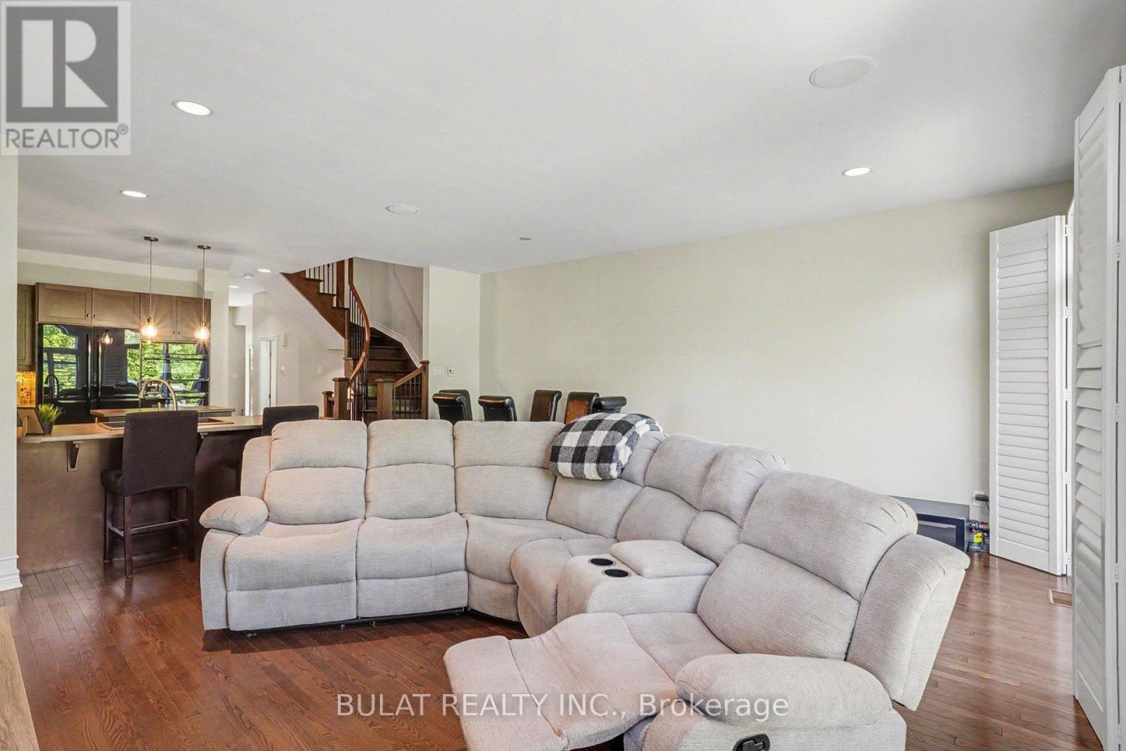 20 Mccooeye Lane, Ottawa, Ontario  K2S 1B9 - Photo 9 - X13427512