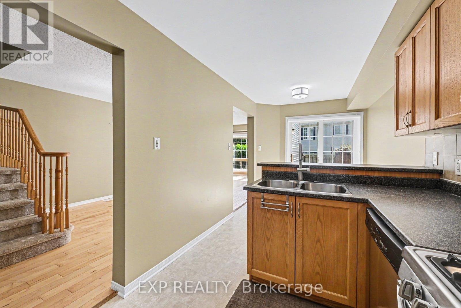 30 Midwood Private, Ottawa, Ontario  K2J 5L7 - Photo 8 - X13427530