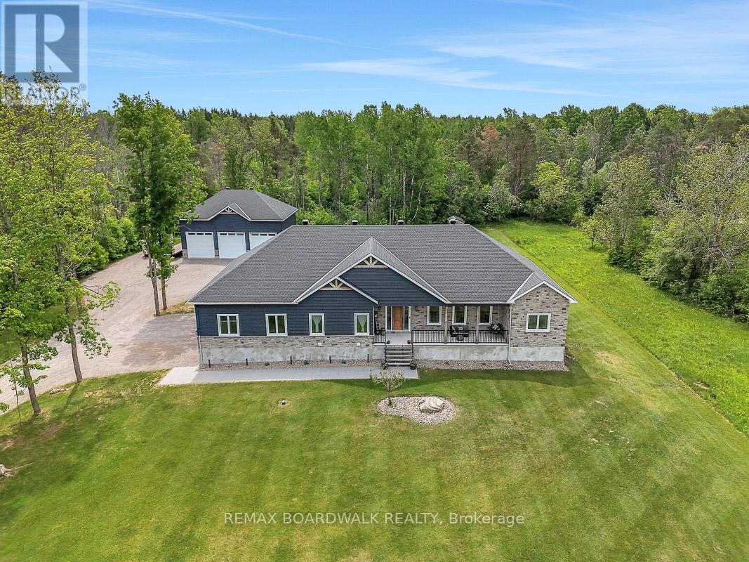 1805 HYNDMAN ROAD, Edwardsburgh/Cardinal, Ontario