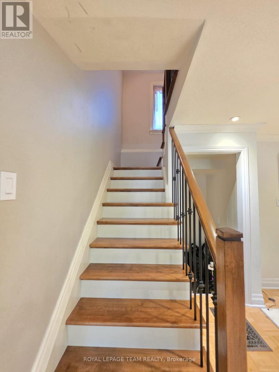 1247 Summerville Avenue, Ottawa, Ontario  K1Z 8G6 - Photo 14 - X13427766