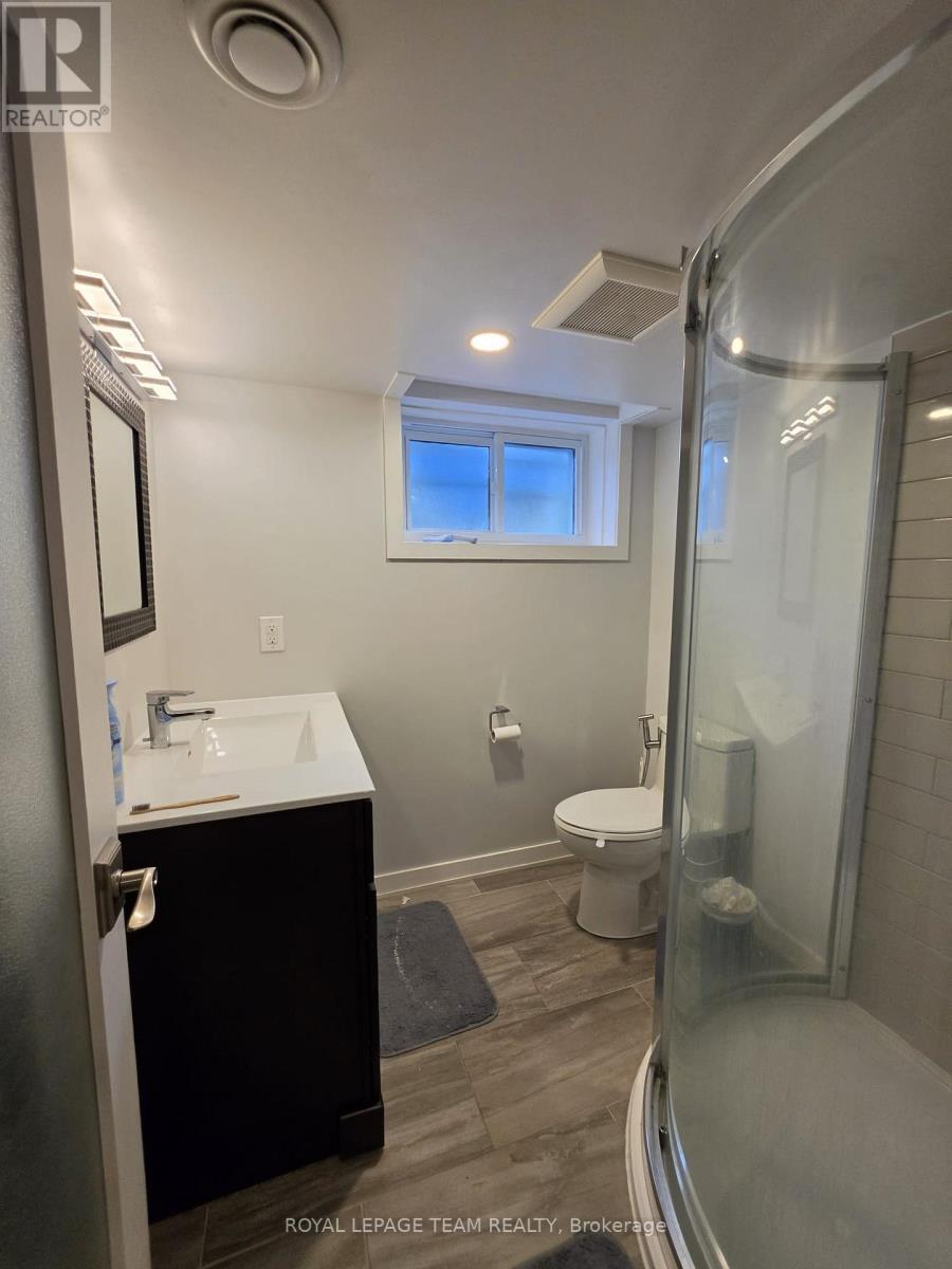 1247 Summerville Avenue, Ottawa, Ontario  K1Z 8G6 - Photo 21 - X13427766