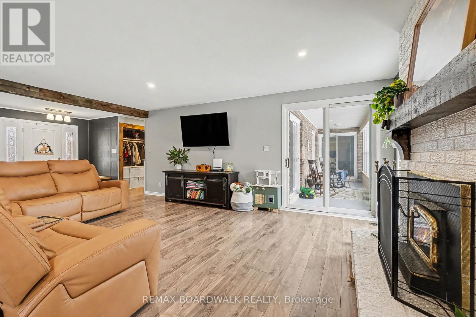 1500 Du Golf Road, Clarence-Rockland, Ontario  K0A 1N0 - Photo 11 - X13428048