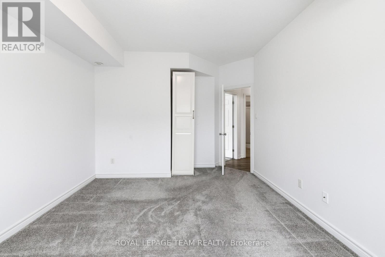I - 769 Cedar Creek Drive, Ottawa, Ontario  K1T 0B3 - Photo 17 - X13428092