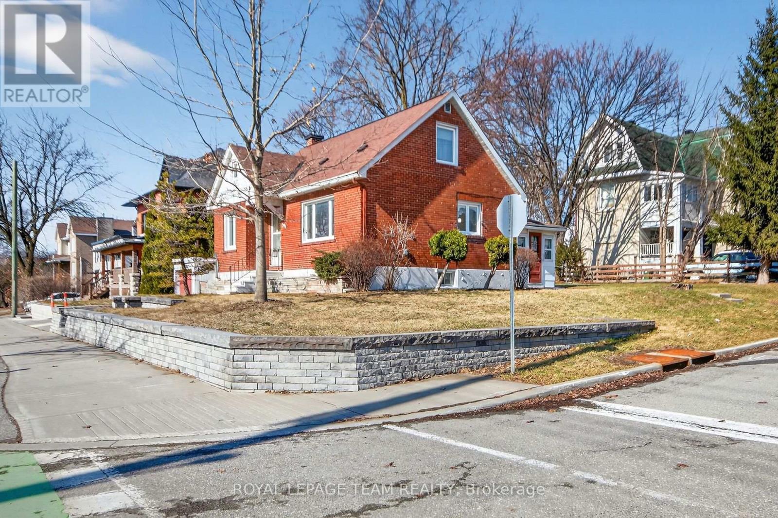 591 Churchill Avenue N, Ottawa, Ontario  K1Z 5E6 - Photo 3 - X13428156