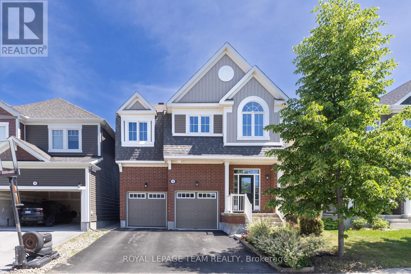 12 OXALIS CRESCENT, Ottawa, Ontario