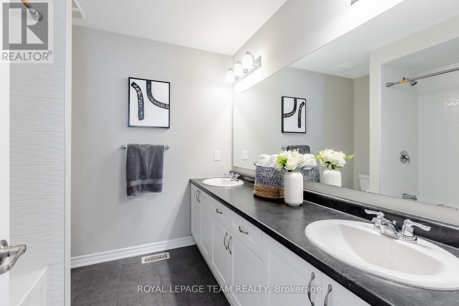 12 Oxalis Crescent, Ottawa, Ontario  K2V 0J8 - Photo 36 - X13428180