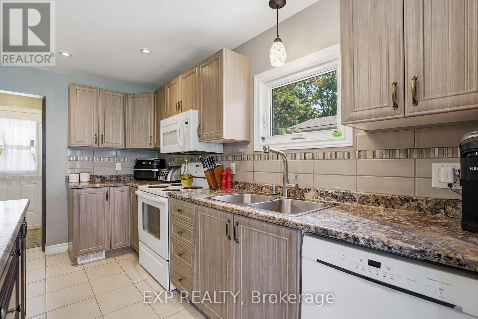 599 Victor Street, Clarence-Rockland, Ontario  K4K 1E5 - Photo 12 - X13428214