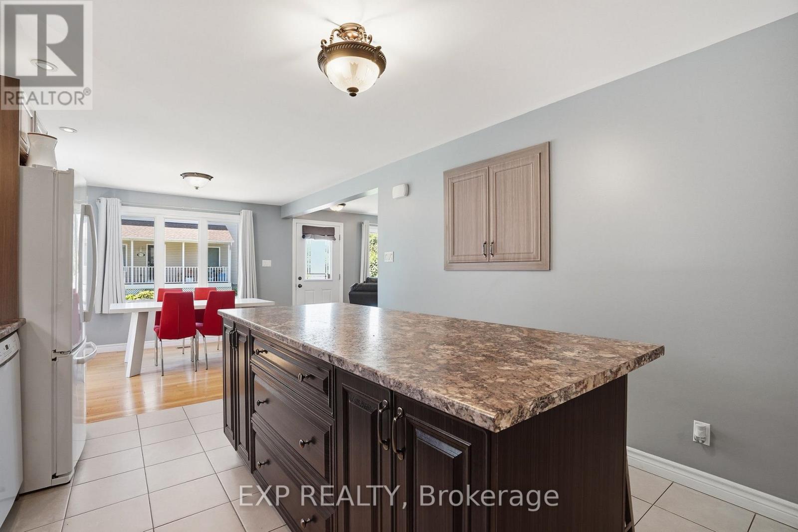 599 Victor Street, Clarence-Rockland, Ontario  K4K 1E5 - Photo 15 - X13428214