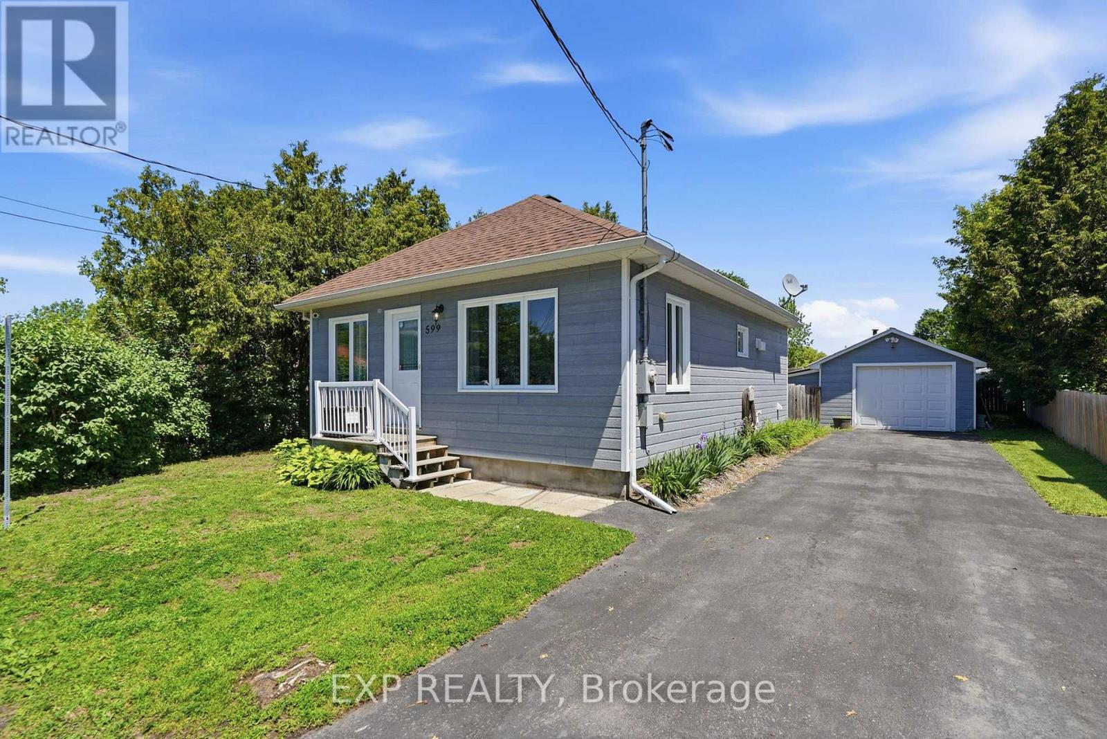 599 Victor Street, Clarence-Rockland, Ontario  K4K 1E5 - Photo 2 - X13428214