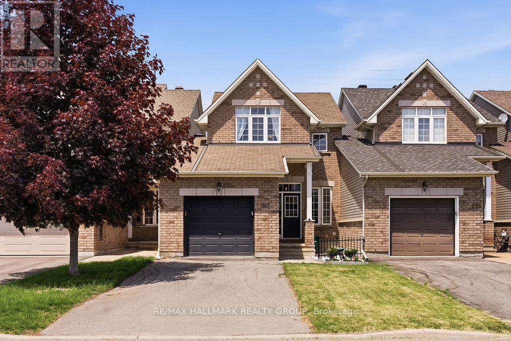 983 MARKWICK CRESCENT, Ottawa, Ontario